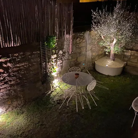 Ty Laumann Petite Maison Jardin Sur Le Port De Avec Parking Souterrain Vannes