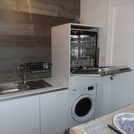 Ty Laumann Petite Maison Jardin Sur Le Port De Avec Parking Souterrain Lejlighed *